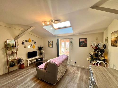 Le Repaire Gîte 2 couchages au calme - Location saisonnière - Rives