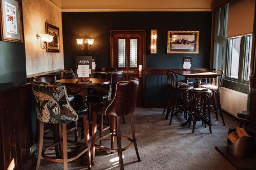 ผับ/เลาจน์, Agricultural Inn in เปนริช