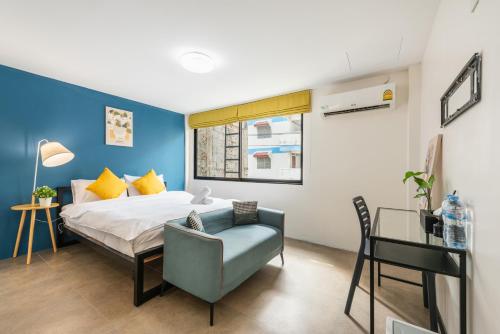 room detail thumbnail 0