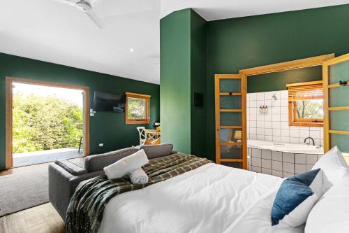 Central studio with spabath – khách sạn tại Daylesford