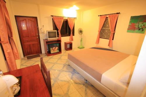 room detail thumbnail 0