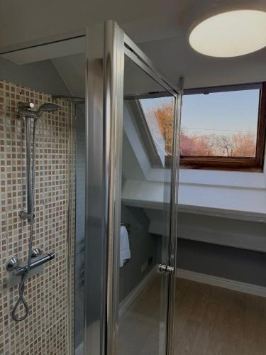 Rylands Farm Guest House - image 14