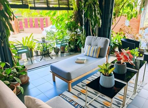 Bed And Terrace Guesthouse - 로비