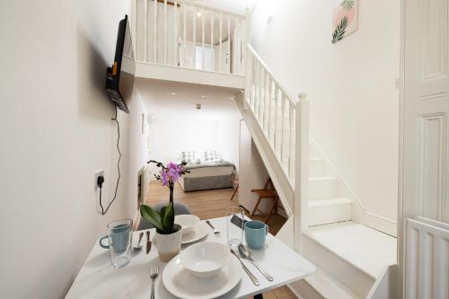 Charmstay Swiss Cottage, Londra