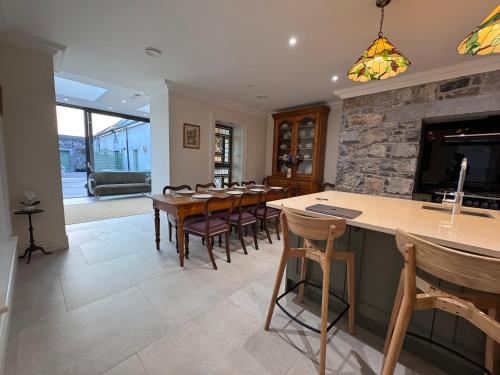 virtuve, Cashel Regency Townhouse in Cashel