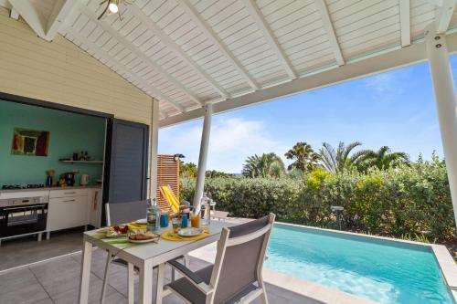Bungalow Lagoon - image 2