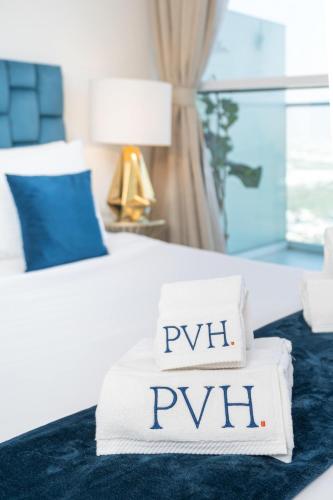 PVH - Classy Studio with Golf Course View - Carson - image 9