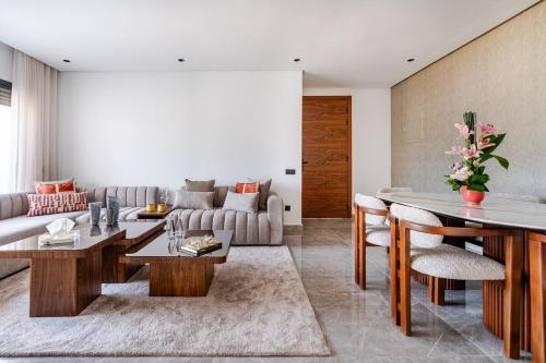Prestigieux appartement 3 chambre plein cœur CFC – khách sạn tại Cil