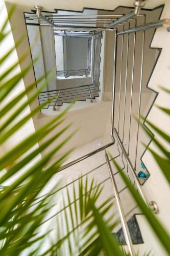 Hotel Corsa – Mangalia, CA