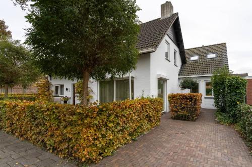 Hello Zeeland - JW Schuurmanstraat 116 in Domburg