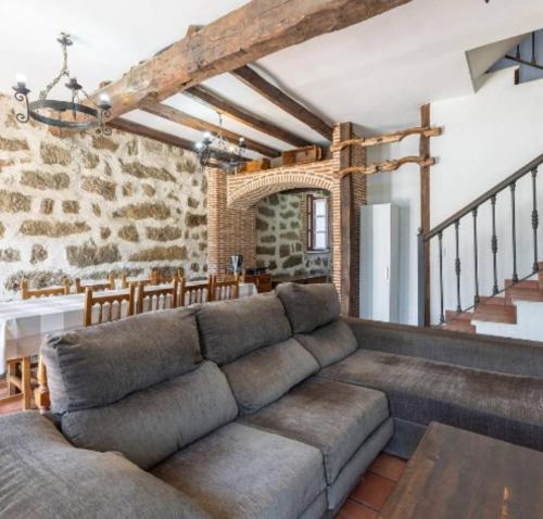 La Bodega de Gredos in Navaluenga