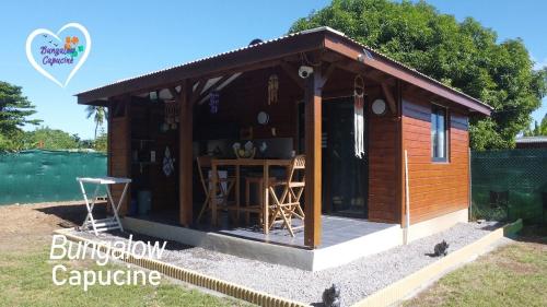 ทัศนียภาพภายนอกโรงแรม, Bungalow Capucine in กาปสแตร์ แบลโล