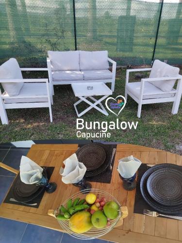 อาหารและเครื่องดื่ม, Bungalow Capucine in กาปสแตร์ แบลโล