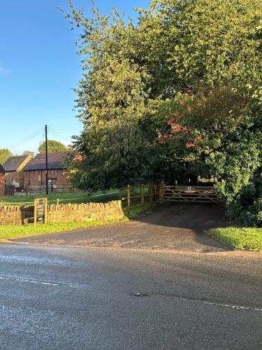 Abbey Farm Bed And Breakfast - image 8