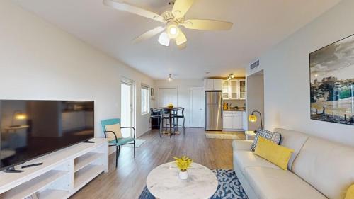Pinecrest #1 2BR 4 Beds Free Parking in Palmetto Bay (FL)