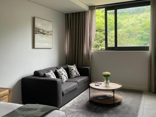 Zimbali Lakes Boulevard Suites 145 - image 4