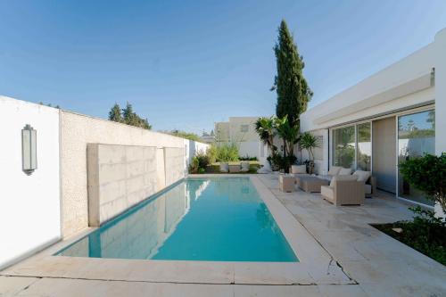 設施, Villa Oasis Chotrana in 艾利亞納