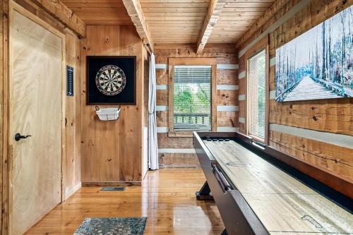 Bluff Mountains Private Retreat in Sevierville, USA