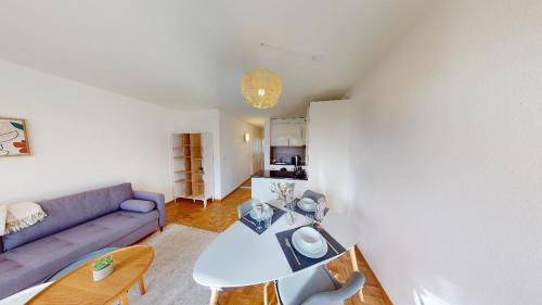  Unique Serviced Living @ Airport Line Colmarer in Basel
