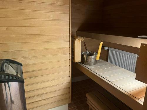 Saun, Spacious Apartment for 4 with Sauna in Utajärvi