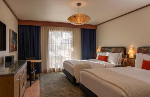 Hotel Daphne - image 9