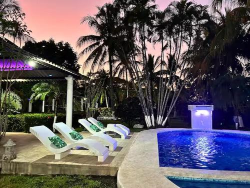 Pool • Game Room • Fire Pit • Resort Access in Los Cobanos