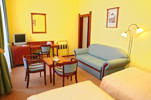 Grandhotel Garni - image 4