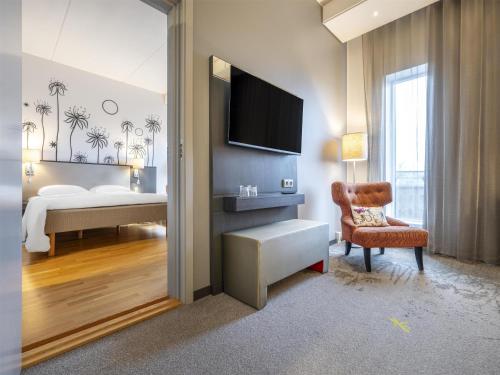 2 twin beds