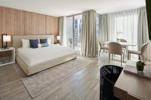 The Hillsboro Sonder Hotel