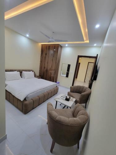 Airport Gateway Guesthouse in Islamabad