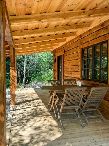 Vista exterior, Authentic Log Cabin In Forest Near Ejstrupholm in Ejstrup