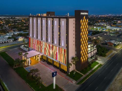 DoubleTree by Hilton Laredo