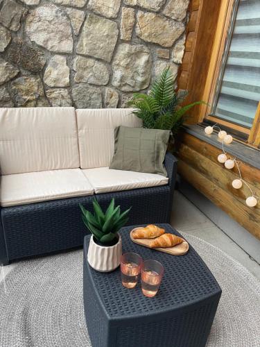 Erkély/terasz, Apartment 122 - Aparthotel Vučko Jahorina - private host (Apartment 122 - Aparthotel Vucko Jahorina - private host) in Jahorina