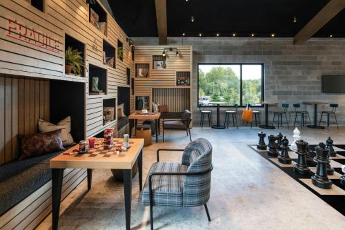 ล็อบบี้, Moxy Fayetteville in ฟาเยตต์วิลล์ (AR)