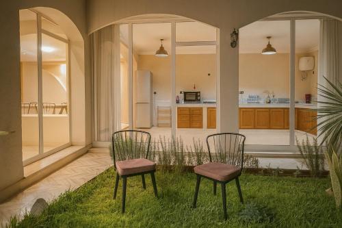 Luxury apartment with garden view in Najah