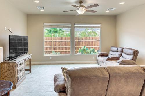 Beautiful Views of Stars & Mtns! Littlefield Home in Littlefield (AZ)