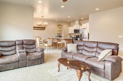 Beautiful Views of Stars & Mtns! Littlefield Home in Littlefield (AZ)