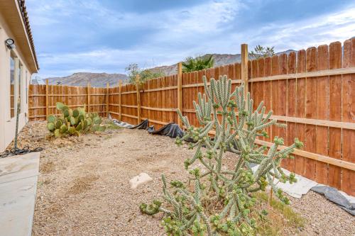 Beautiful Views of Stars & Mtns! Littlefield Home in Littlefield (AZ)