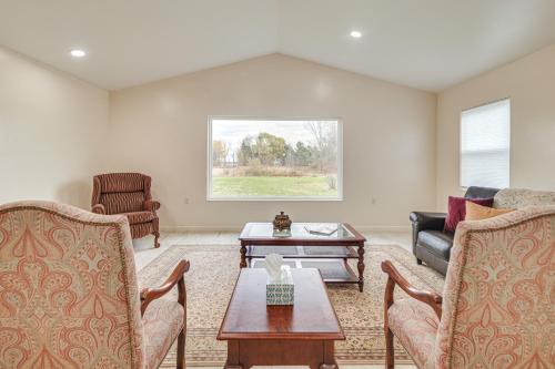 Ski, Fish & Unwind: Peaceful Lake Champlain Home! in Point Au Roche (NY)