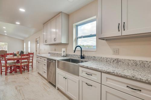 Ski, Fish & Unwind: Peaceful Lake Champlain Home! in Point Au Roche (NY)
