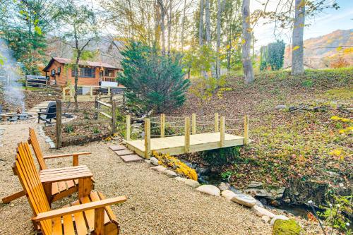 Vintage Creekside Cottage with Hot Tub and Grill! in Maggie Valley, USA