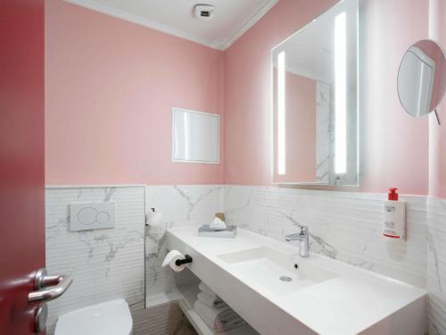 Mercure Lyon Centre Brotteaux - image 35