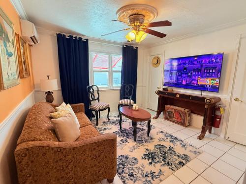Sinclair Boutique Hotel – Hollywood Beach, FL