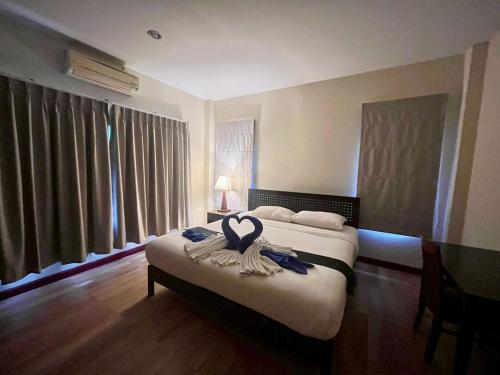 room detail thumbnail 0