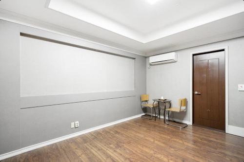 Yeosu Hotel Manhattan in ยอซูชี