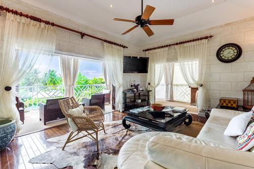 The Palms Resort in Saint James