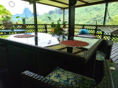 Haut de Baie de Cook Moorea 6 nuits minimum – khách sạn tại Paopao