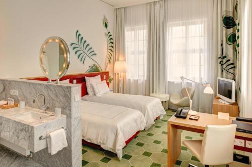 Hyperion Hotel Dresden Am Schloss - image 11