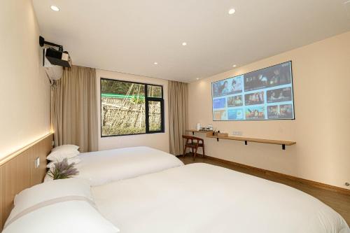 GuCHI Luxury Mountain B&B in okrožke Tong Lu