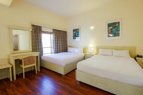 room detail thumbnail 1